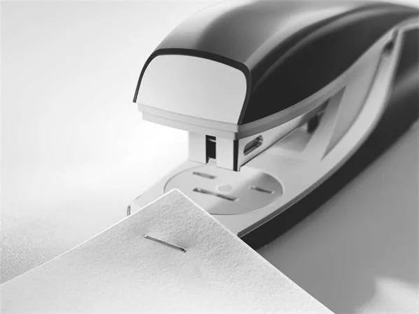 Zošívačka, 24/6, 26/6, 30 listov, LEITZ "Nexxt Wow", ružová 4