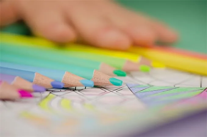 Farebné ceruzky, sada, trojhranné, KORES "Kolores Pastel", 12 pastelových farieb 5