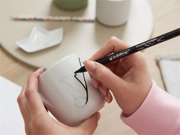 Popisovač na porcelán, sada, EDDING  "4200 Cool color", 6 rôznych farieb 4