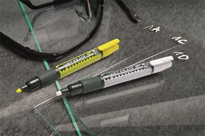 Kriedový popisovač, 2-4 mm, dlátový hrot, PENTEL "SMW26", biela 3
