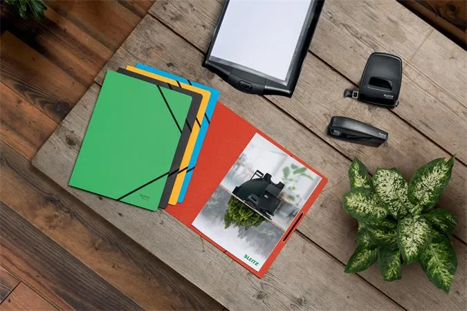 Doska s gumičkou, kartónová, A4, LEITZ "Recycle", žltá 4