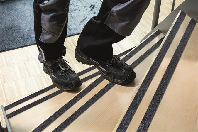 Protišmyková páska, 2,5 cmx15 m, DURABLE "DURALINE®", čierna 4