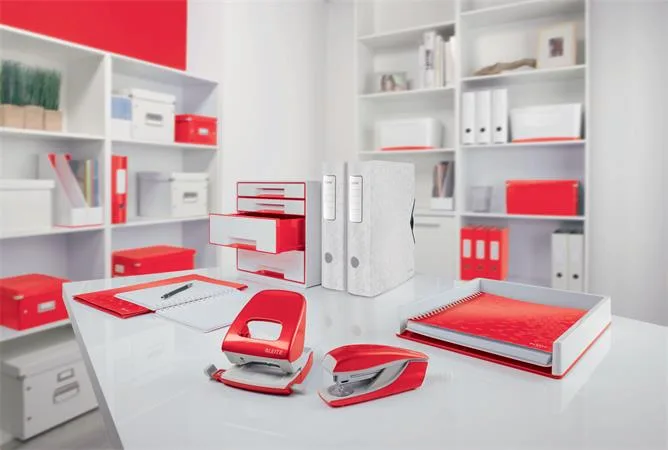 Dierovačka, dvojdierová, 30 listov, LEITZ "Nexxt Wow", červená 4
