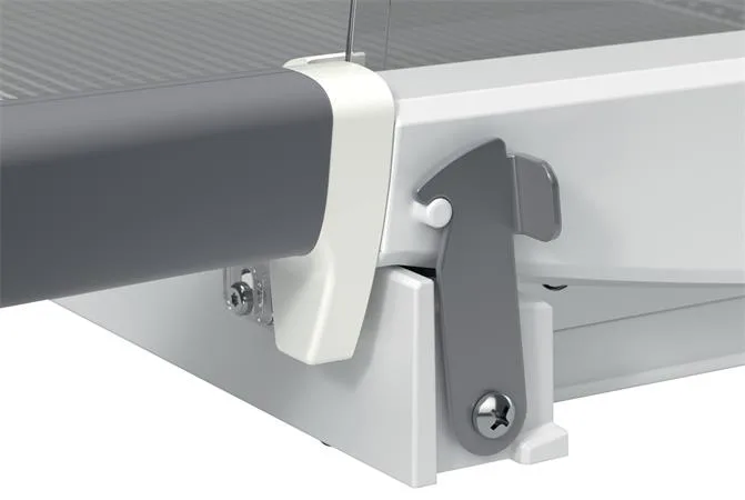 Rezačka, páková, A4+, 15 listov, LEITZ "Precision Office A4+" 4