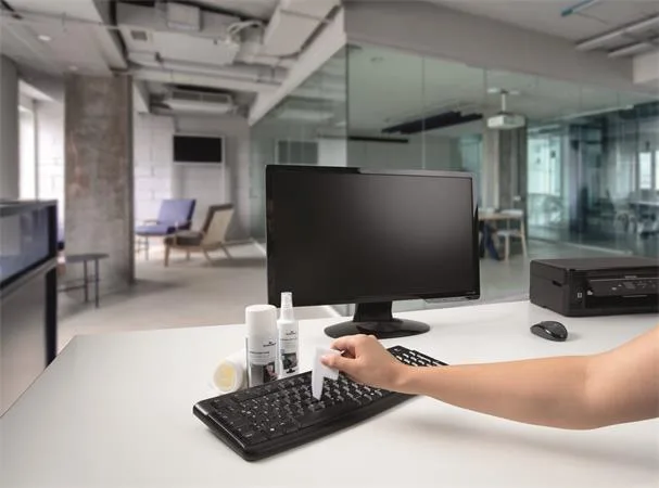 Čistiaca sada na plastové povrchy a monitory, DURABLE "PC CLEANING KIT" 5
