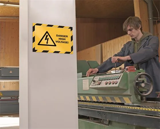 Informačný panel, A4, samolepiaca zadná strana, DURABLE "DURAFRAME SECURITY", žltý-čierny 6