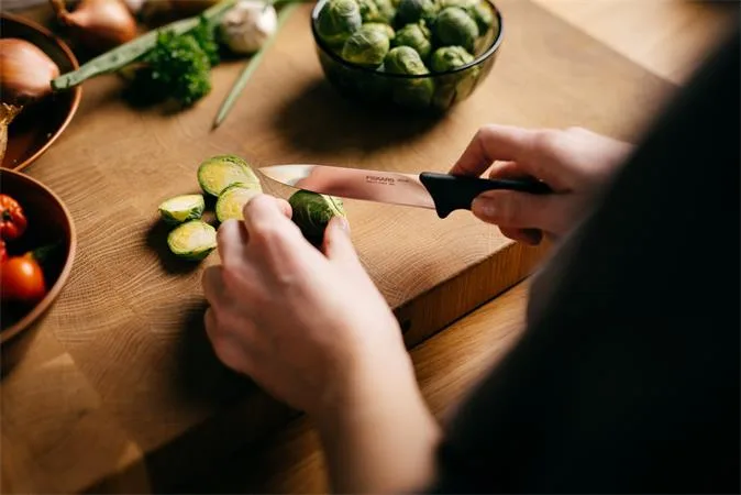 Štartovací set nožov, 3 ks, FISKARS "Essential" 5