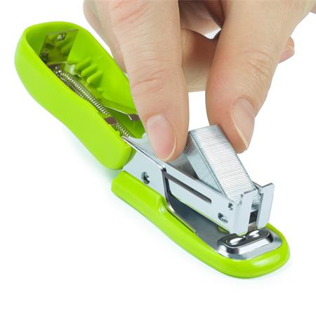 Zošívačka, 24/6, 26/6, 12 listov, RAPESCO "Bug Mini", zelená 4